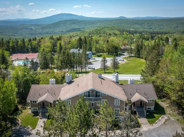 31 Farm Road #D2, Peru, VT 05152