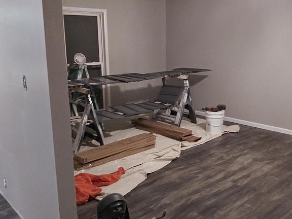 4th image of 206 W Charter Dr #2