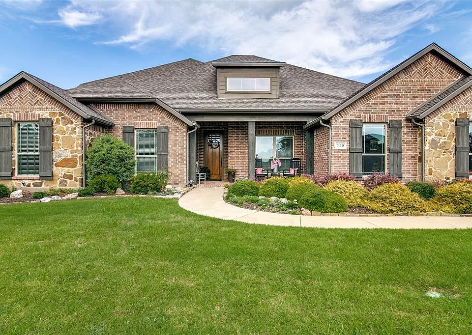 1st image of 1115 Kinsler Dr