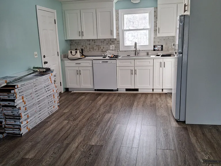 562 Dry Bridge Rd — Photo 2