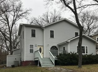 5200 W Orchard Dr, McHenry, IL 60050
