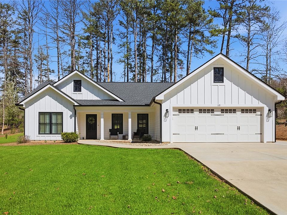 1st image of 119 Brook Ln