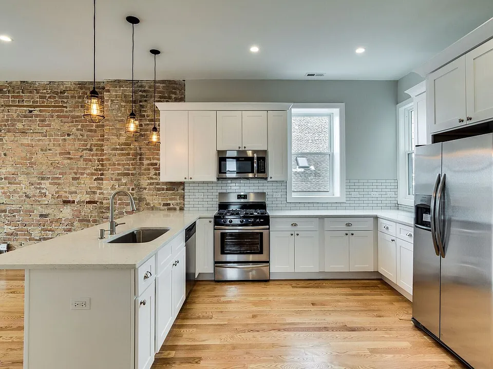 965 W 18th Street Kitchen Straight on Looking to Stover Wall