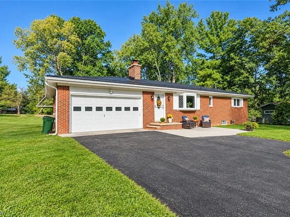 9018 Lowell Ln, Northfield, OH 44067
