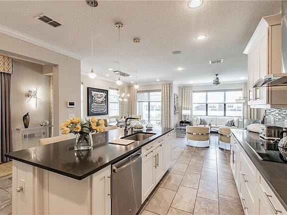 5th image of 11639 Crowned Sparrow Ln