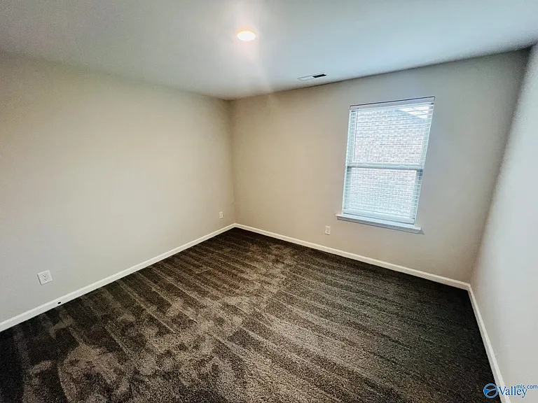 16423 Demi Dr — Photo 16