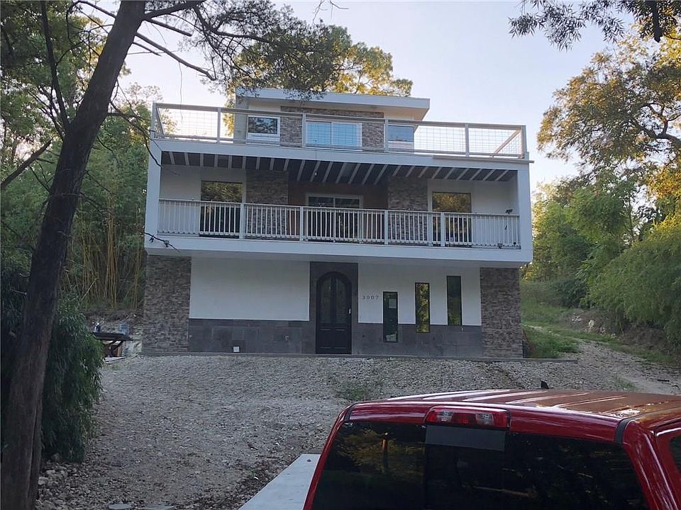 1st image of 3007 Urban Ave