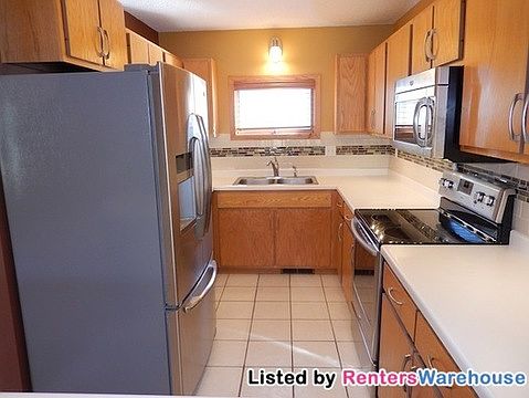 3rd image of 2861 Kenwood Isles Dr #2861