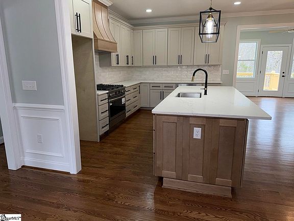 4th image of 129 Karla Ct