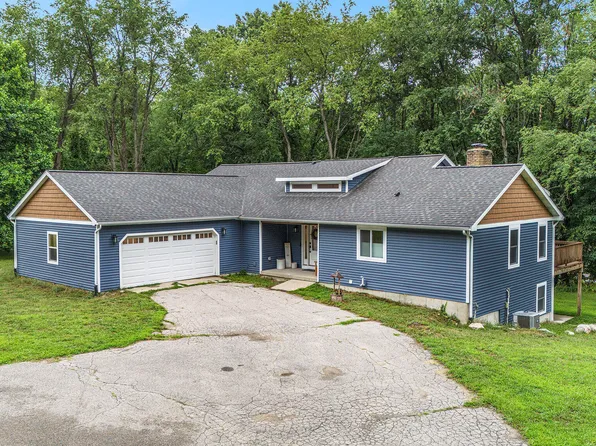 8300 Grand River Dr SE, Ada, MI 49301