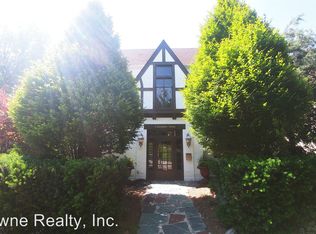 825 Edgewater Ave APT L, Fort Wayne, IN 46805
