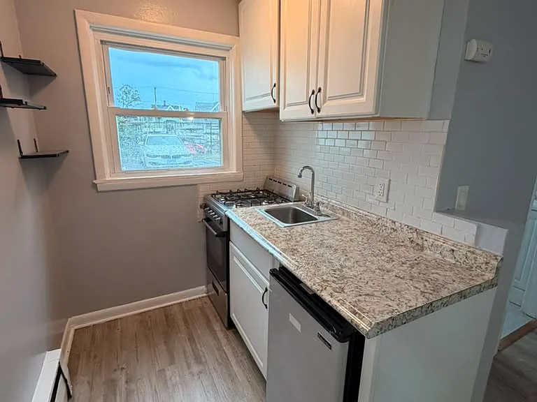 275 Colorado Ave #277B — Photo 2