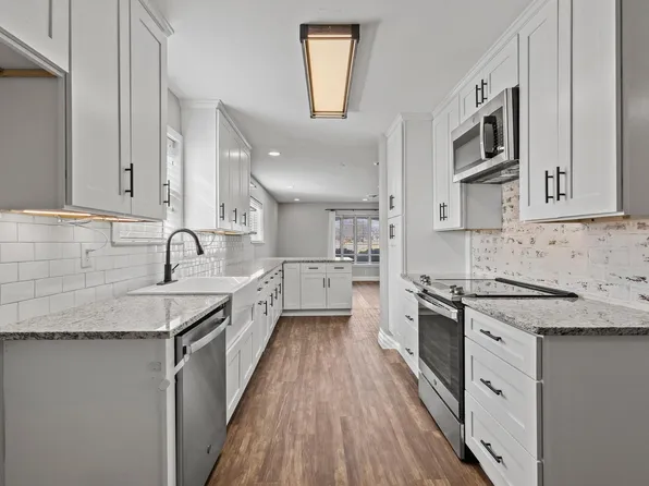 1216 W Lamberth Rd, Sherman, TX 75092