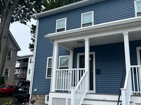 28 Talbot St