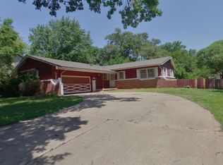10000 W 9th St N, Wichita, KS 67212