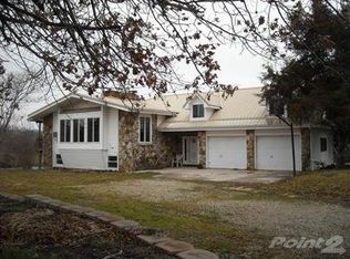 993 Chestnut Rd, Seymour, MO 65746