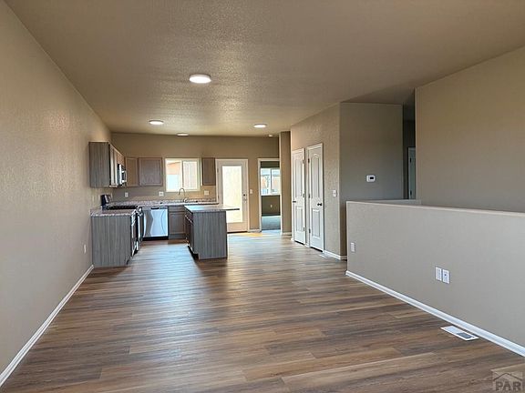 5th image of 6025 Harper Ln