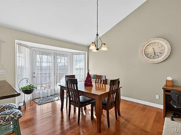 5th image of 1002 Winter Lake Dr