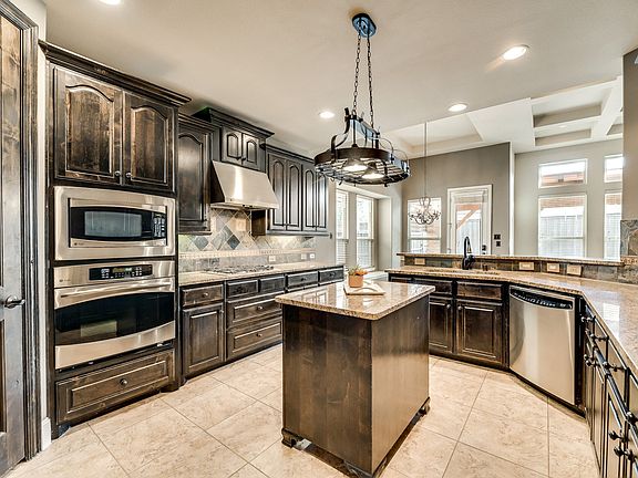 3036MitchellWay_09.jpg
