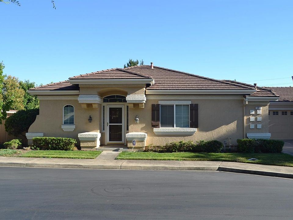 1st image of 380 Marsalla Dr