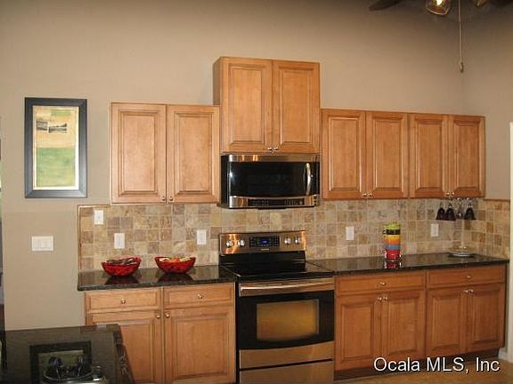 Kitchen with lots of cabinets