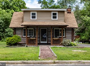 26 19th St, Burlington, NJ 08016