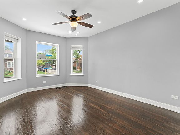 4th image of 1059 N Mayfield Ave #2