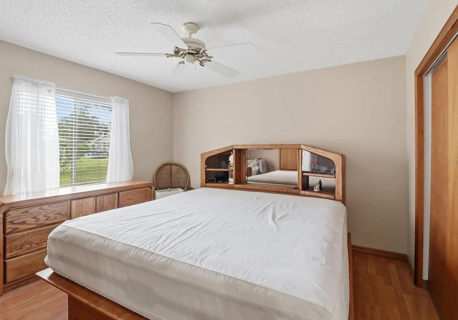 2 bed, 1009 sqft, $1,750 — Photo 4