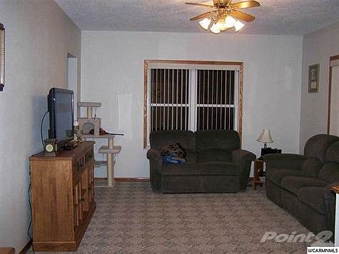 4th image of 608 1st Ave S