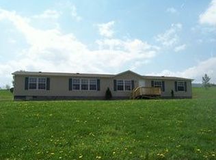 135 Lois Ln, Maysville, WV 26833