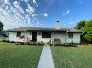 802 Old Denton Rd, Decatur, TX 76234