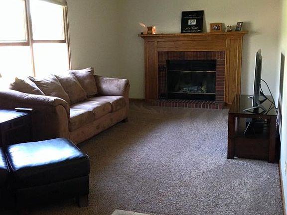 4th image of 625 Plantation Dr