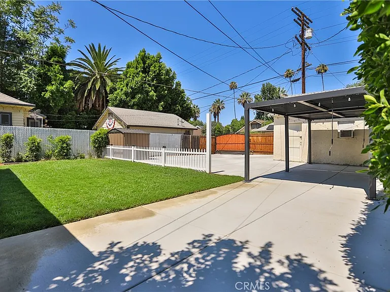 3031 Chestnut St — Photo 30