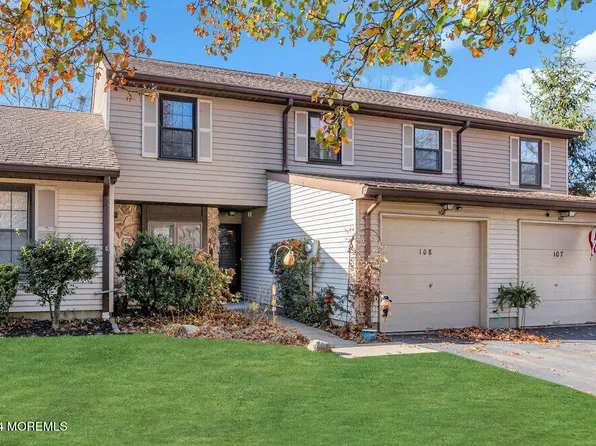 108 Surrey Court, Oceanport, NJ 07757