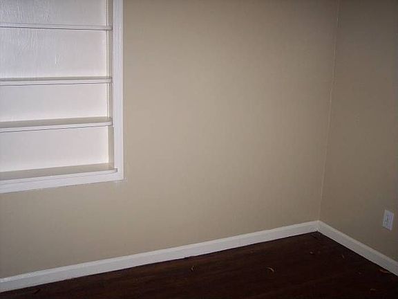 Bedroom 1 of 3