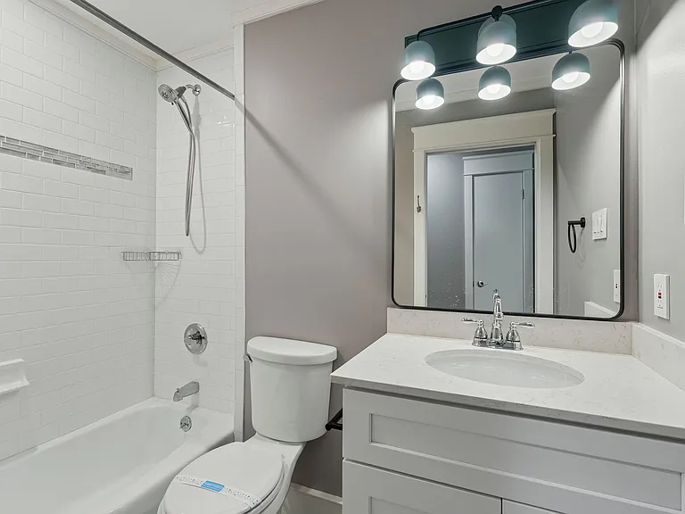 2607 N Shields Dr — Photo 11