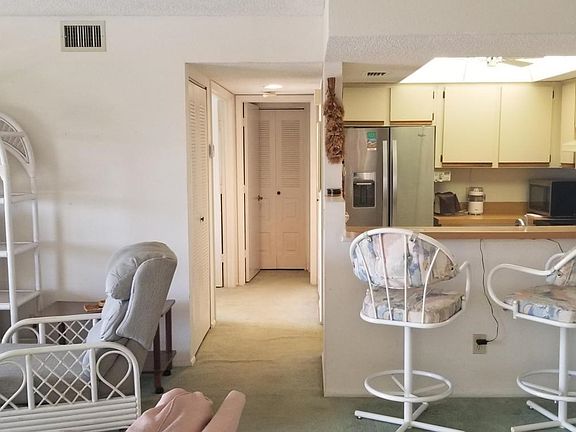 LIVING DINING KITCHEN COMBO