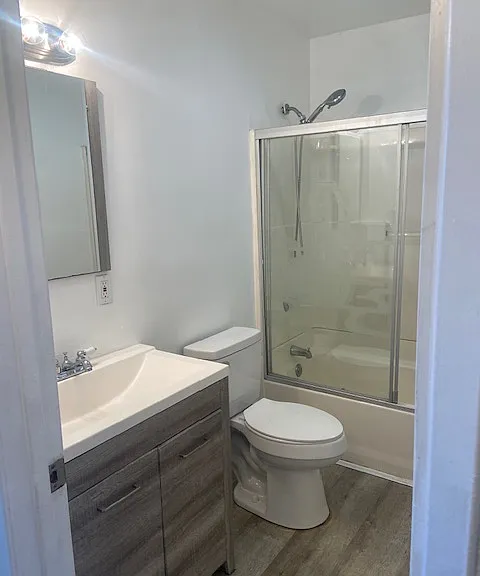 2040 Stanton Ave #3 — Photo 2