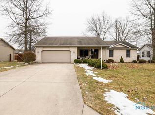 1649 Fairlawn St, Defiance, OH 43512