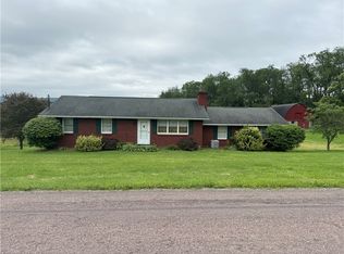 300 Pandora Rd, Derry, PA 15627