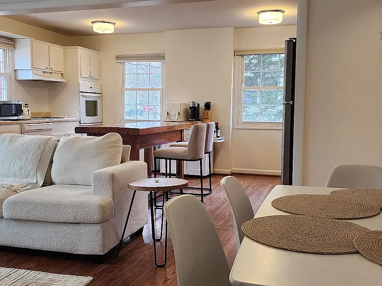 701 N Cleveland St #1 — Photo 3