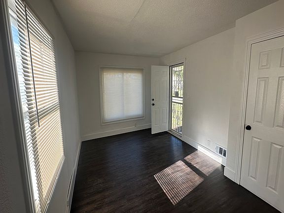 4th image of 5246 Maryland St