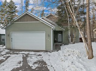 702 Saint Andrews Dr, Columbia Falls, MT 59912