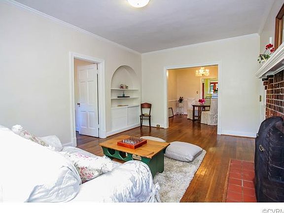 4th image of 301 Bland St