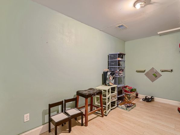 3609 Watermans Landing Dr