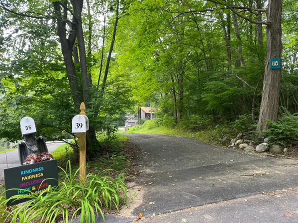 37 Legion Road, New Milford, CT 06776