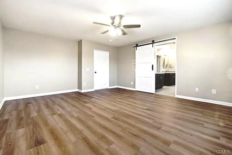 29056 Barcelona Ct — Photo 31