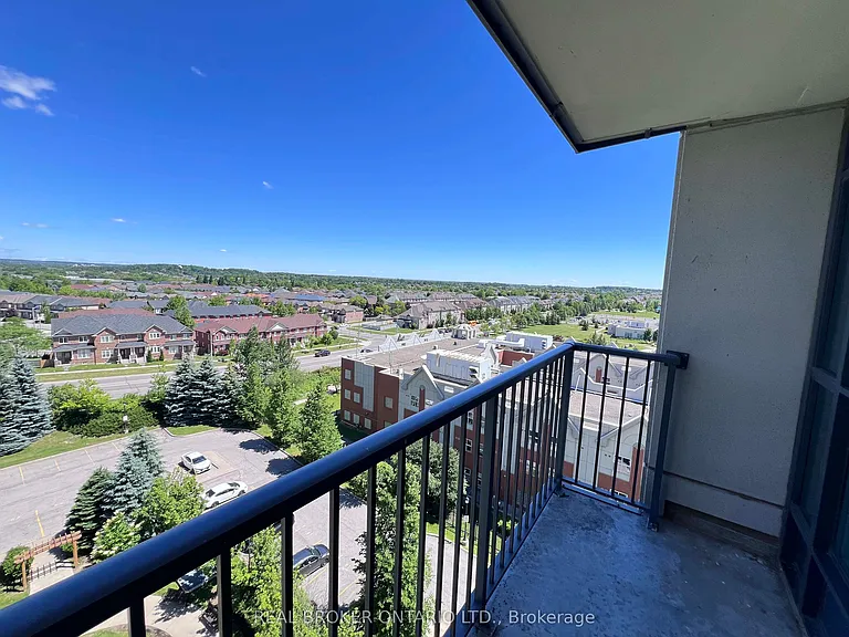 185 Oneida Cres #1016 — Photo 10