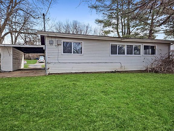 3rd image of 6825 Saint Olaf Dr