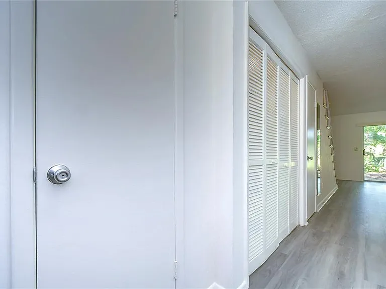 13937 Fletchers Mill Dr — Photo 5